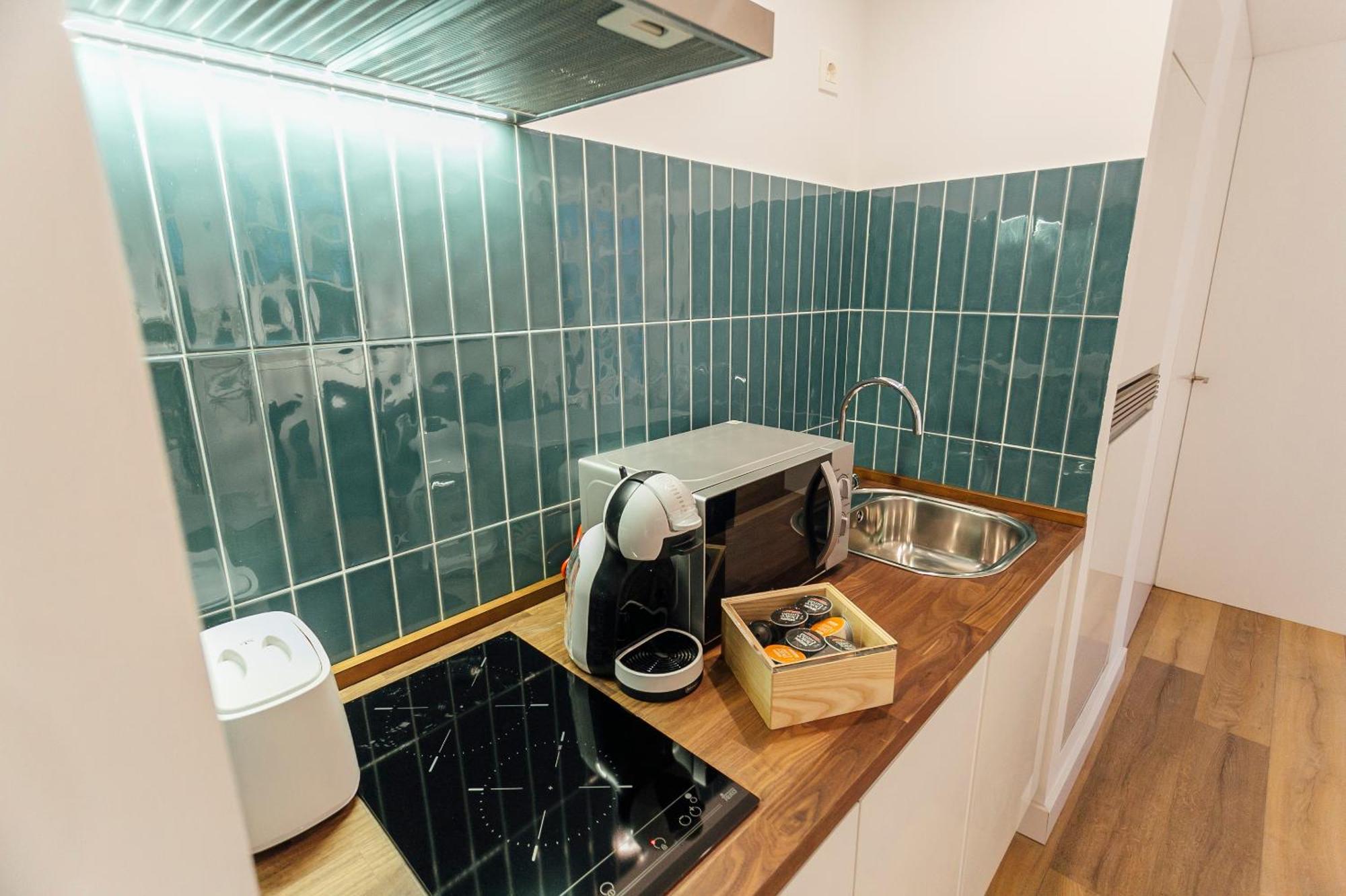 セビリアDecorated And Renovated- 2Bd 2Bth- Centerアパートメント エクステリア 写真